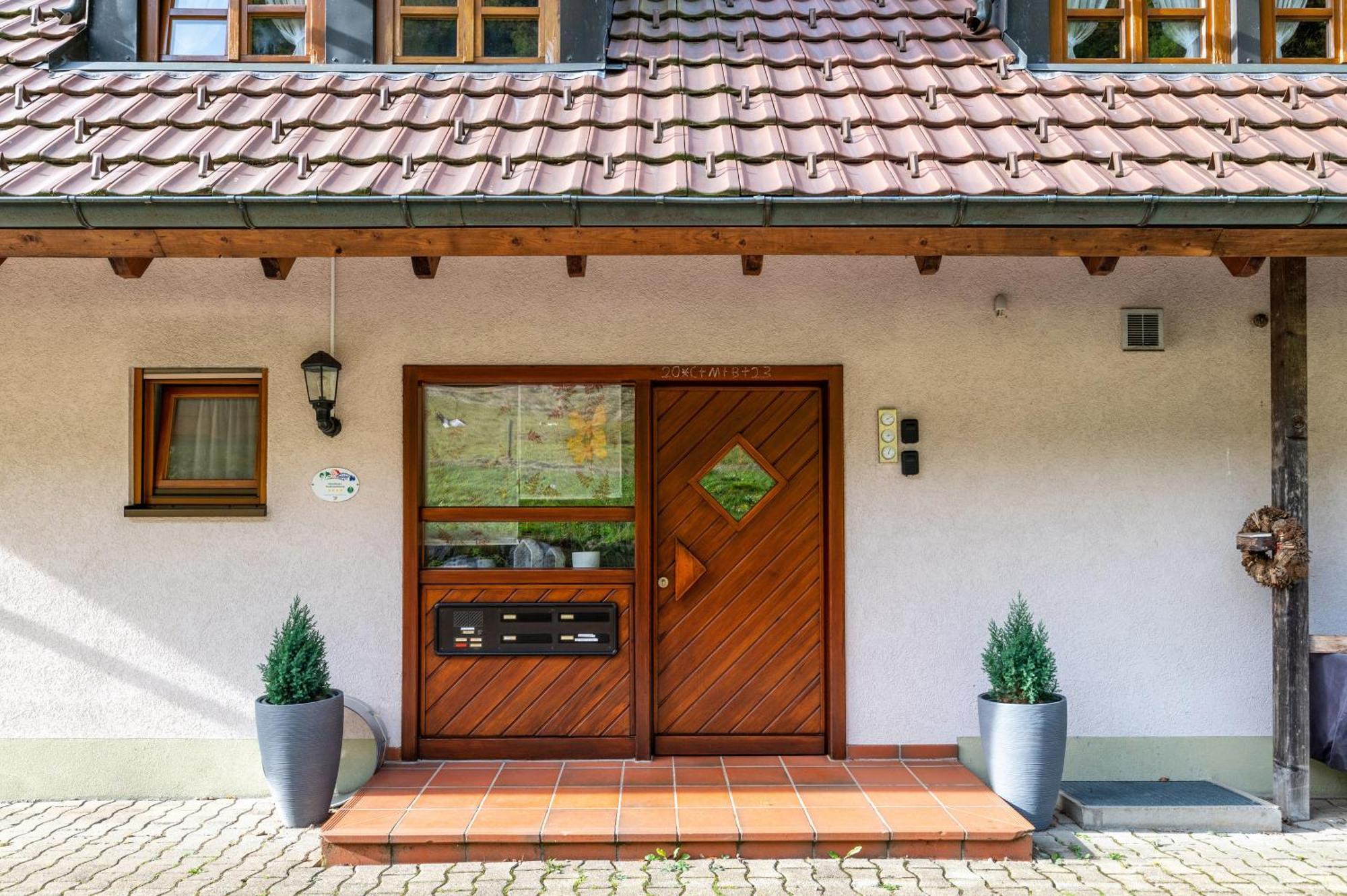 Gasthaus Zur Linde- Napf Oberried  Zewnętrze zdjęcie